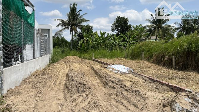 nền thổ cư ấp 1 Nhị Thành đường ô tô tới đất