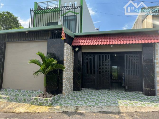 Bán Nhà ẤP Ô Hường Thiện Tân Gần Bên P.Trảng Dài DT237m2, 10m.22m, sổ riêng thổ cư