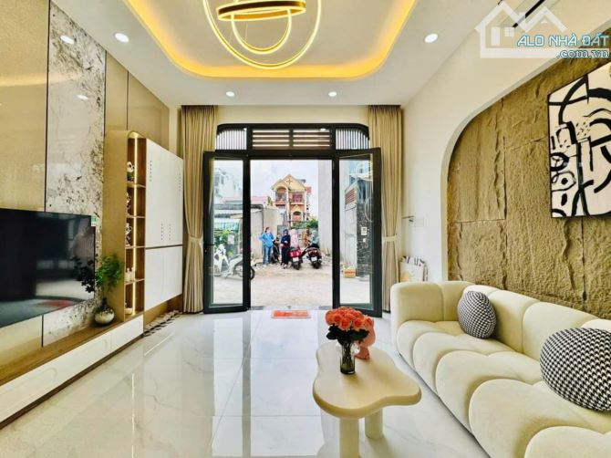 Siêu Phẩm Hẻm Xe Hơi🆘Dương Quảng Hàm P5🆘4X12M (NH 5M) 3 Lầu 4pn 5wc🆘7,9 tỷ - 10