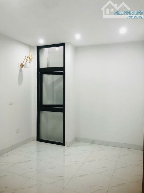 Bán nhà Do Nha, Nam Từ Liêm, Hà Nội, ô tô đỗ cửa, DT: 40m2 x 4tầng, hướng Đông, giá 5,x tỷ - 11