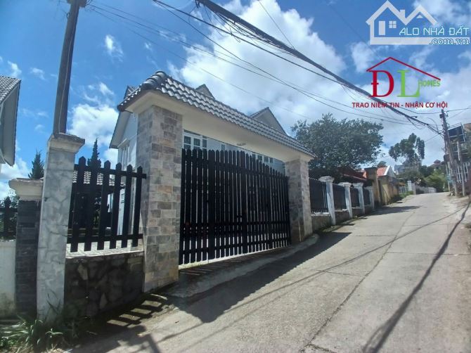 Biệt thự An Bình , Triệu Việt Vương P3 diện tích 604 m2 cần bán nhanh . - 1