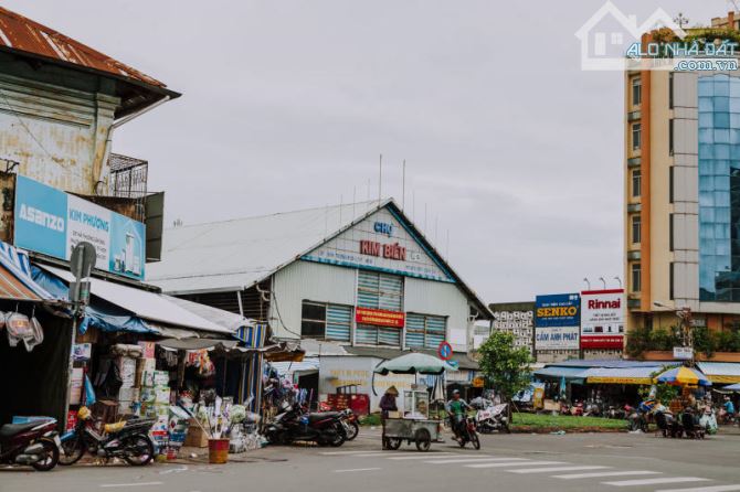 Căn Góc Chợ Kim Biên Q.5 Tiếp Giáp Chợ Bình Tây- 84,05m²(nở hậu 6m)Công Nhận Đủ 100% - 1