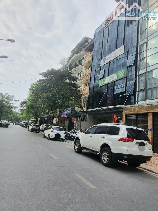 BÁN NHÀ KHU LIÊN CƠ -8 SỞ BAN NGÀNH- NGÕ 655 LẠC LONG QUÂN VỈA HÈ 4M- Ô TÔ TẢI TRÁNH - 1