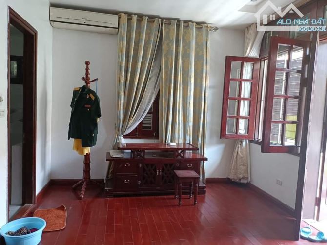 BIỆT THỰ 4 TẦNG, 123M², MT 6.1M, - NGUYỄN KHÁNH TOÀN, CẦU GIẤY - 2 MẶT THOÁNG - GIÁ 29.9 T - 2