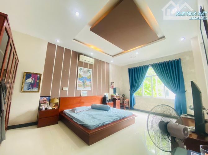 MẶT TIỀN KINH DOANH CỰC VIP- PHỐ HẢI CHÂU-CHU VĂN AN- DIỆN TÍCH LỚN 123M2- NGANG SIÊU RỘNG - 2