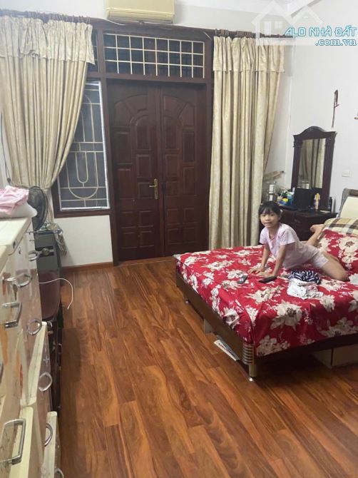 HOÀNG QUỐC VIỆT  55M2  MT4  GIÁ 15.5  TỶ , OTO, KINH DOANH, VỈA HÈ - 3