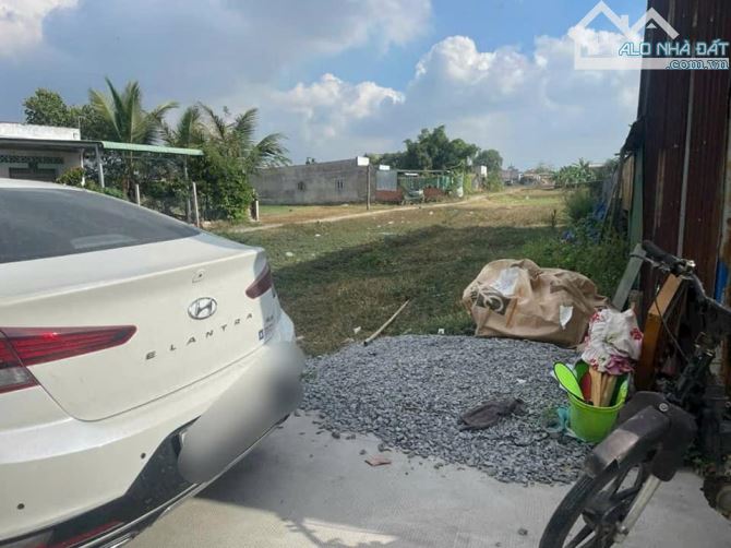 BÁN ĐẤT XÂY TRỌ 195M2 - GIÁ 890 TRIỆU GẦN KHU CÔNG NGHIỆP TÂN ĐỨC - 3
