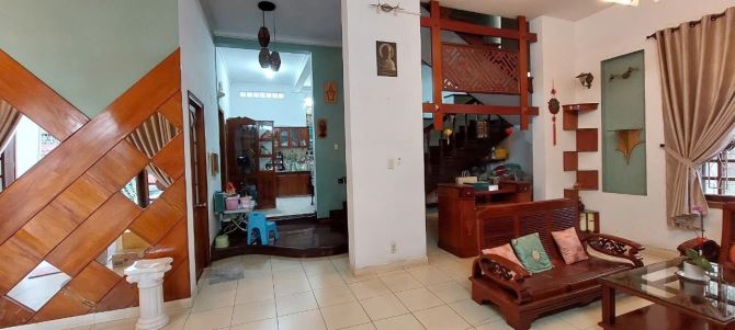 Cần Bán nhà 3 tầng DT 240m2 (14x17,5m) Đường 25 Ven Sông Phạm Văn Đồng Thủ Đức - 3