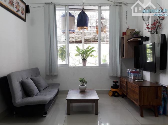 Bán nhà 2 mặt tiền Hoàng Việt phường 4 Tân Bình DT: 6,2m x 16m 1 trệt 5 lầu vị trí rất đẹp - 4