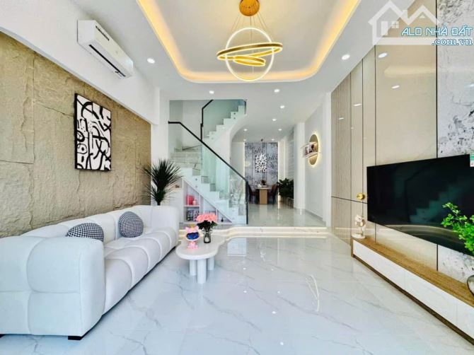 Siêu Phẩm Hẻm Xe Hơi🆘Dương Quảng Hàm P5🆘4X12M (NH 5M) 3 Lầu 4pn 5wc🆘7,9 tỷ - 4