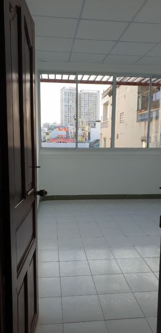 Gấp bán nhà Phú Nhuận, dt 80m2, 5 tầng, giá 12 tỷ, gần Mặt phố Phan Xích Long. - 5