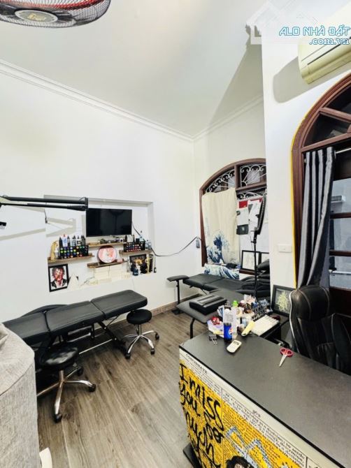 BÁN NHÀ MẶT PHỐ ĐÔNG CÁC - ĐỐNG ĐA,55m2 x 5TẦNG,KINH DOANH SẦM UẤT,ÔT ĐỖ DỪNG. - 5