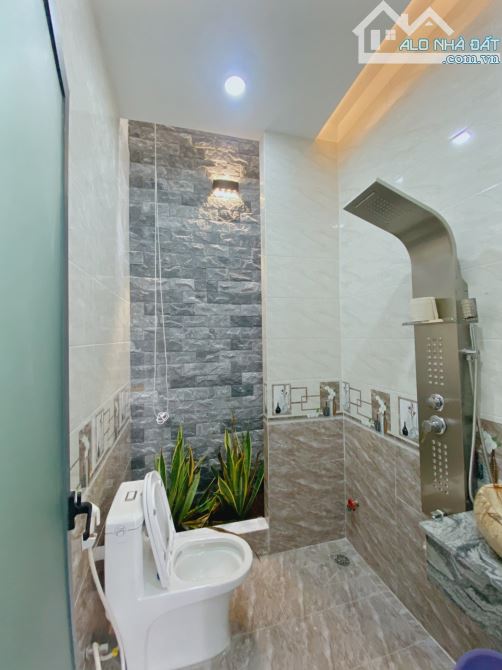Bán nhà lầu sổ riêng thổ cư ngay sát chợ Phú Thọ, Kp5 Trảng Dài - 6