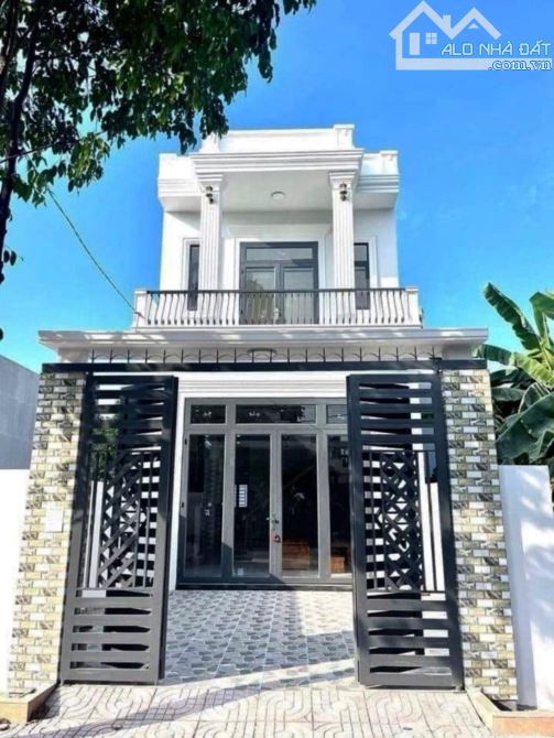 🏡Nhà Bình Chánh - Đường oto - Sổ Hồng Riêng.🏡