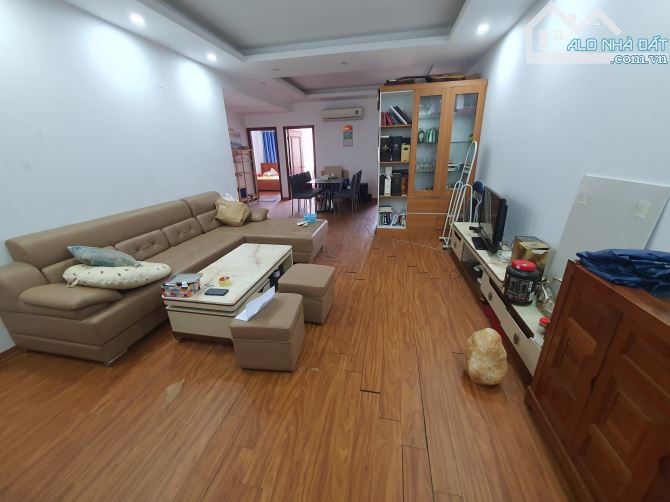 cho thuê chung cư Housinco Phùng Khoang - Trung Văn, 96m2, 3 phòng ngủ, đủ đồ 14 triệu