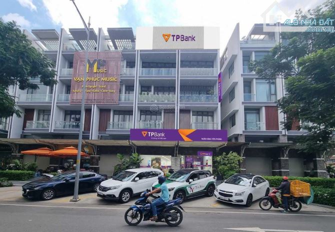 Bán nhà MT Nguyễn Thị Nhung - Vạn Phúc City (10x25m) 5 tầng, HĐT 180tr - giá 40 tỷ