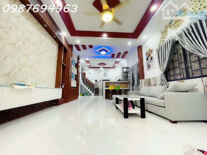 Q7 TRẦN XUÂN SOẠN 1 SẸC GẦN Q1 63M2 NGANG 4.3M NỞ HẬU NHÀ ĐẸP Ở NGAY 5.xT
