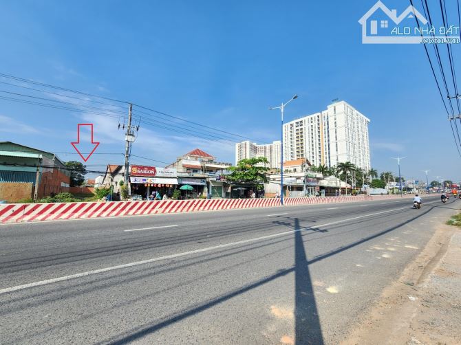 Bán đất 6x50m, mặt tiền sầm uất QL13 p. Thuận Giao gần Aeon Mall Bình Dương