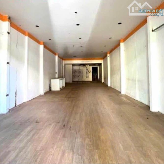 Nhà Mặt Tiền Kinh Doanh (Nở Hậu) trung tâm BMT gần ngã 6 đương Hai Bà Trưng