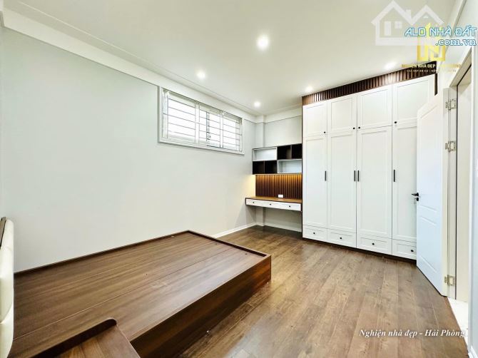 Bán nhà đẹp xây mới khu phân lô Lê Hồng Phong. DT 60m2 x 4T - 10