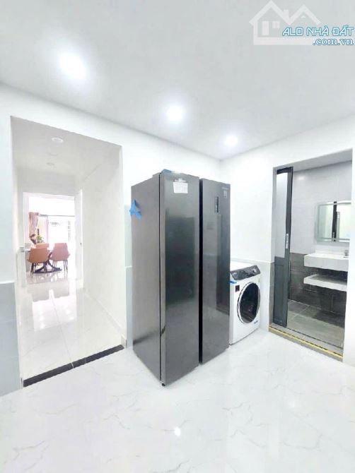 🏡 MẶT TIỀN HẺM XE HƠI ĐỖ CỬA - VỊ TRÍ CỰC ĐẸP - KINH DOANH ĐA NGÀNH NGHỀ - CHỈ 9 TỶ NHỈNH - 1