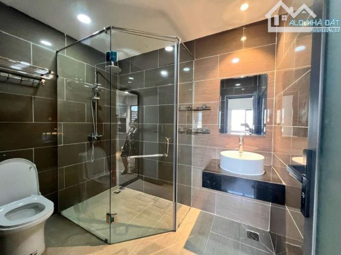 Bán tòa nhà CHDV Đường Nơ Trang Long 282m2 ( 12m x 20m ), P12, Chỉ 56 Tỷ - 1