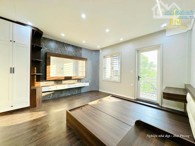 Bán nhà đẹp xây mới khu phân lô Lê Hồng Phong. DT 60m2 x 4T - 15