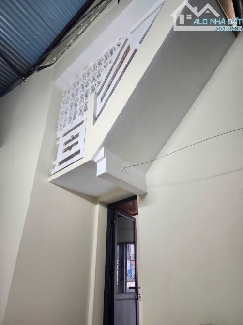 Bán nhà 2 tầng mặt dốc cầu gỗ thiên đức gần ngay cột cờ phường Tiền An 👉 Diện tích 55m2 m - 2