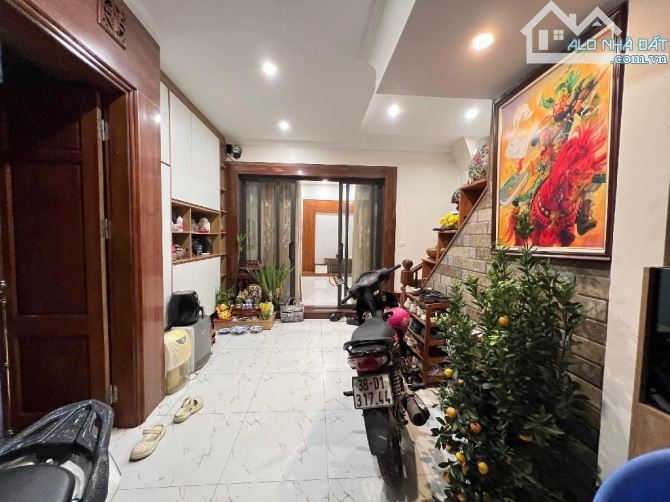 **🏠 BÁN NHÀ BẠCH MAI 55M² - 5 TẦNG - GIÁ NHỈNH 7 TỶ 🏠** - 2