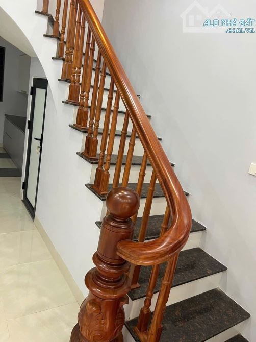 BÁN NHÀ MẶT PHỐ LÝ THƯỜNG KIỆT HĐ 75m2 x 5T x Mt4,7m giá 17,5 tỷ - 2