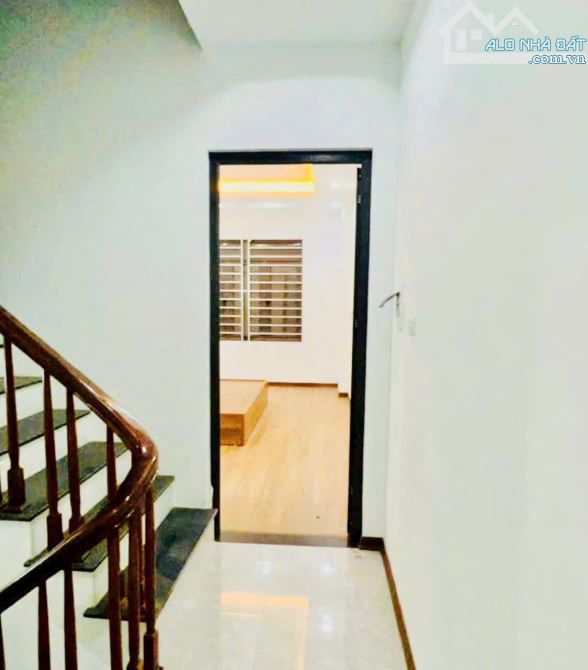 Cách ql6 - 300m nhà Biên Giang, 4.5 tầng DT 33m², ô tô đỗ gần luôn full điều hoà, nóng lạị - 2