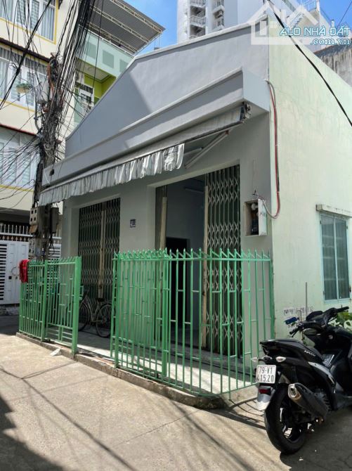 Vip :Bán đất 3 mặt hẻm Hùng Vương khu vực VIP TTTP, diện tích 75,4m2 ngộp Bank chỉ 9 tỷ - 2
