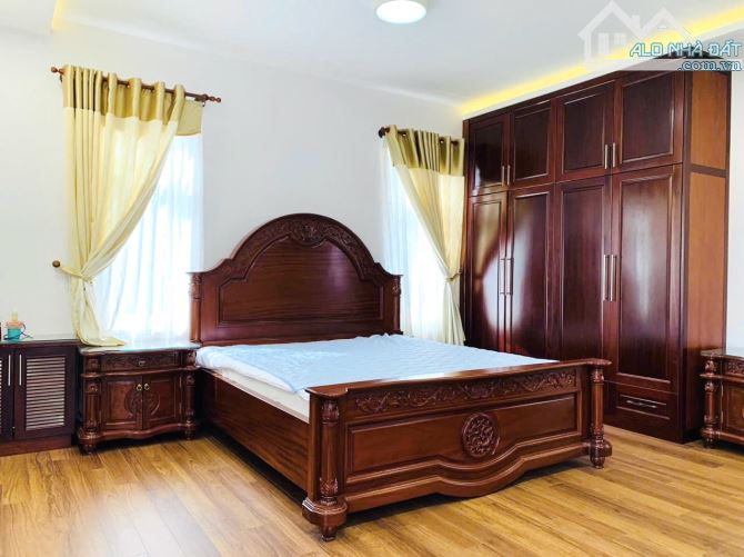 VILLA SÂN VƯỜN NGHỈ DƯỠNG MẶT TIỀN ĐƯỜNG NGÔ TẤT TỐ P8 ĐÀ LẠT 554M2 32TỶ - 3