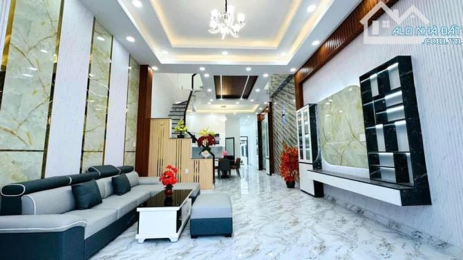 NHÀ THIẾT KẾ HIỆN ĐẠI 100M2 NẰM NGAY TRÊN ĐƯỜNG NGUYỄN HỮU TRÍ-BÌNH CHÁNH - 3