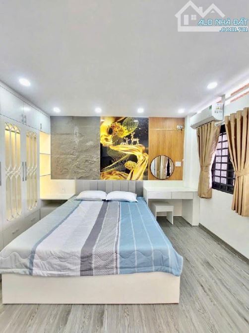 🏡 MẶT TIỀN HẺM XE HƠI ĐỖ CỬA - VỊ TRÍ CỰC ĐẸP - KINH DOANH ĐA NGÀNH NGHỀ - CHỈ 9 TỶ NHỈNH - 4