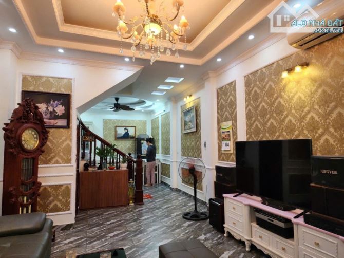 Nhà mặt ngõ Ng Văn Linh, Sài Đồng, Long Biên, DT 60m2, Ô tô tránh, kinh doanh, Giá 8.5 tỷ - 4