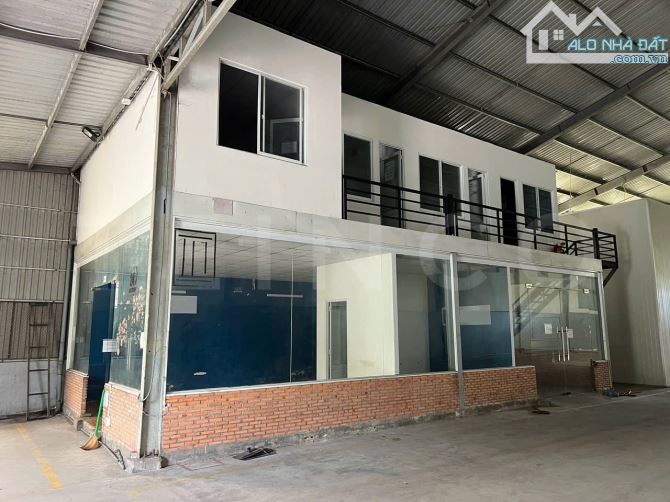 Kho xưởng 850m² có PCCC mặt tiền đường Võ Nguyên Giáp, có điện 3 pha, lộ Container - 4