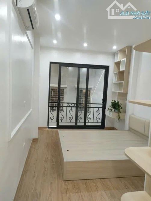 Bán nhà mới KIM MÃ 30m2, 5 tầng, mặt tiền 3,2m, CÁCH MẶT PHỐ 80M, full đồ ở ngay 5ty85 ctl - 4