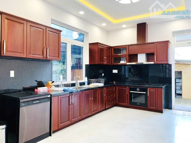 VILLA SÂN VƯỜN NGHỈ DƯỠNG MẶT TIỀN ĐƯỜNG NGÔ TẤT TỐ P8 ĐÀ LẠT 554M2 32TỶ - 5