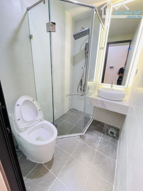 Hiếm. Nhà Khương Đình 38m gồm 4 tầng, 4ngủ, 3WC. Full nội thất,SDCC nở hậu nhẹ,ô tô đỗ cửa - 5