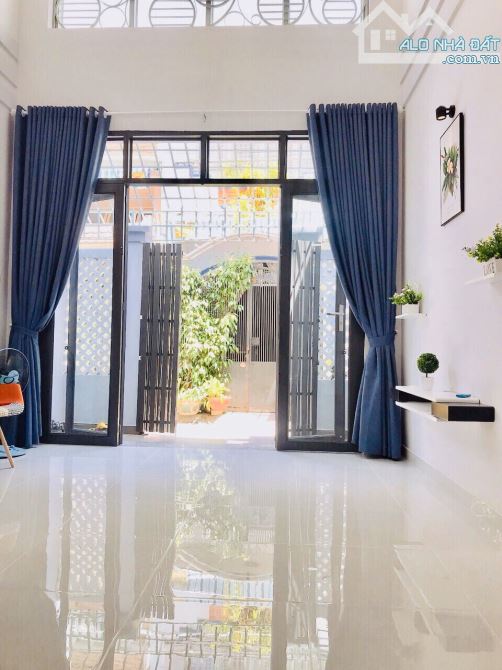 Nhà Nguyễn Oanh P. 17,GV. DT 4x15m, Nhà 3 lầu,hẻm 6m thông giá 7 tỷ 5 còn bớt - 5