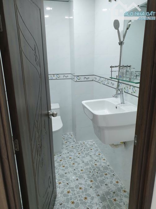 Nhà xây dựng kiên cố 3 PN, 3 WC trong KDC Thắng Lợi Central Hill sát bên trung tâm Gò Đen - 6