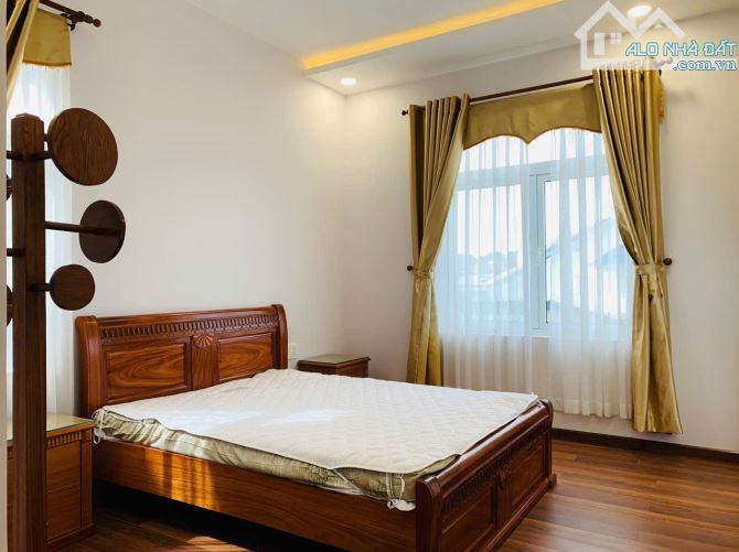 Bán Villa ngay khu du lịch Thung Lũng Tình Yêu Đà Lạt, đường lớn, sổ riêng 555m2 - 6