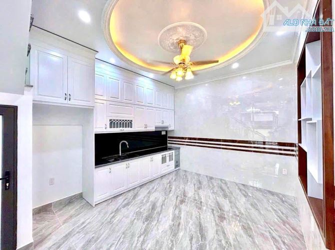 Nhà đẹp xây mới gần vòng xuyến Lê Hồng Phong - Ngô Gia Tự.DT 50m2 x 4T - 8