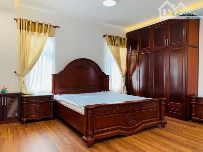 Bán Villa ngay khu du lịch Thung Lũng Tình Yêu Đà Lạt, đường lớn, sổ riêng 555m2 - 8