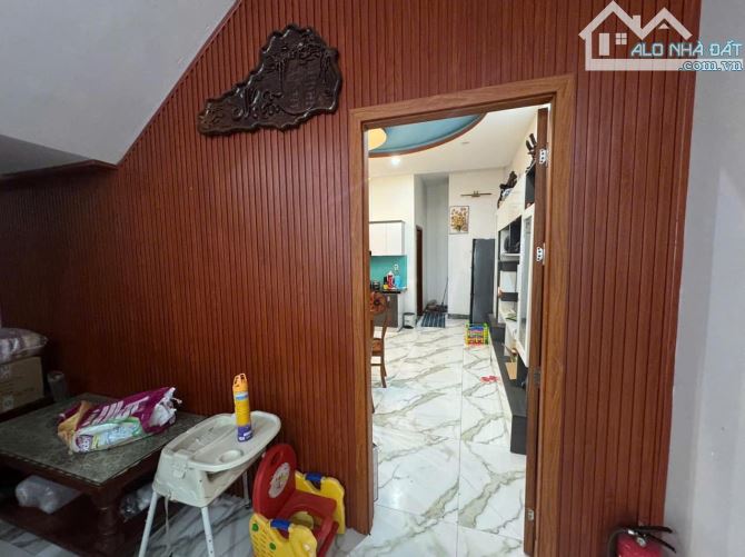 💥SIÊU VIP 💥 TOÀ CĂN HỘ 3 TẦNG, 6 PHÒNG, NAM HOÀ XUÂN, DOANH THU HƠN 30TR MỖI THÁNG.