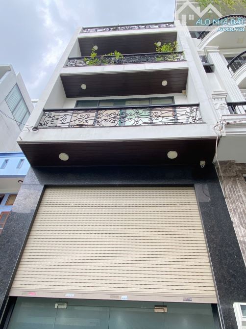 Bán nhà Bông Sao Quận 8 - 55m2  - nhỉnh 5 tỷ.