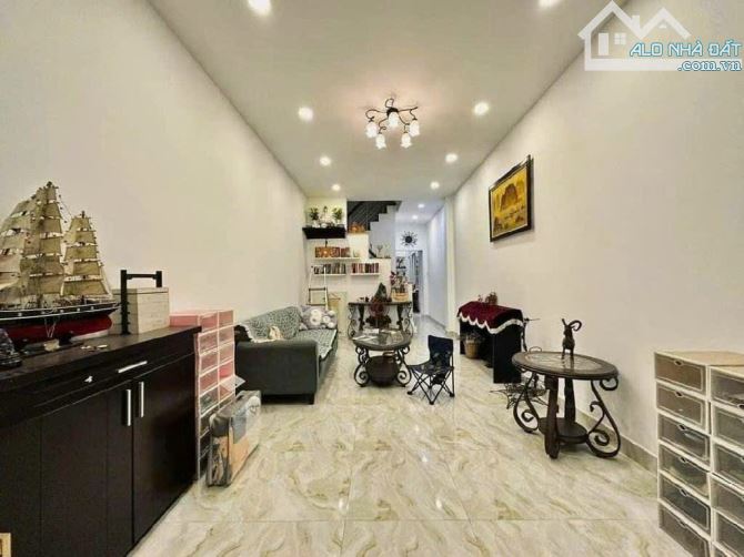 🏠 NHÀ NGỌC TRONG TRUNG TÂM PHÚ NHUẬN - 94M2 - 3TẦNG - 10T9