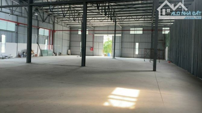 * Cho thuê kho xưởng*1.600m2 gần QL 1K, Linh Xuân, Quận Thủ Đức