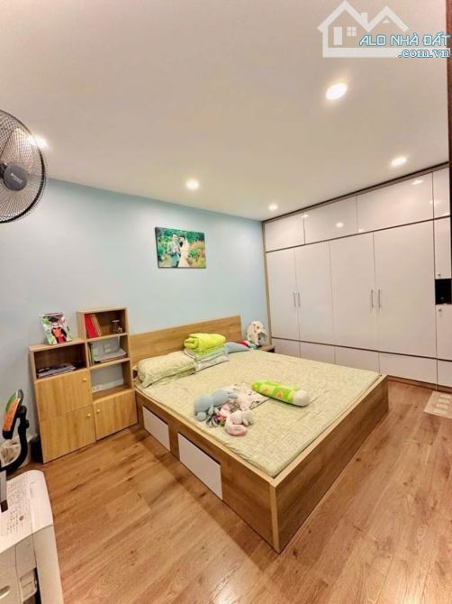 CHỈ 3.7 TỶ - 60M2 MINH KHAI - KINH DOANH - Ở+THUÊ 10TR/THÁNG - ÔTÔ - HỘ KHẨU HAI BÀ TRƯNG